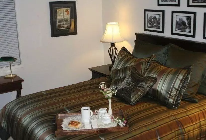 Отель Yosemite Bed And Breakfast