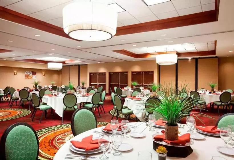 ホテル Courtyard Salt Lake City Layton