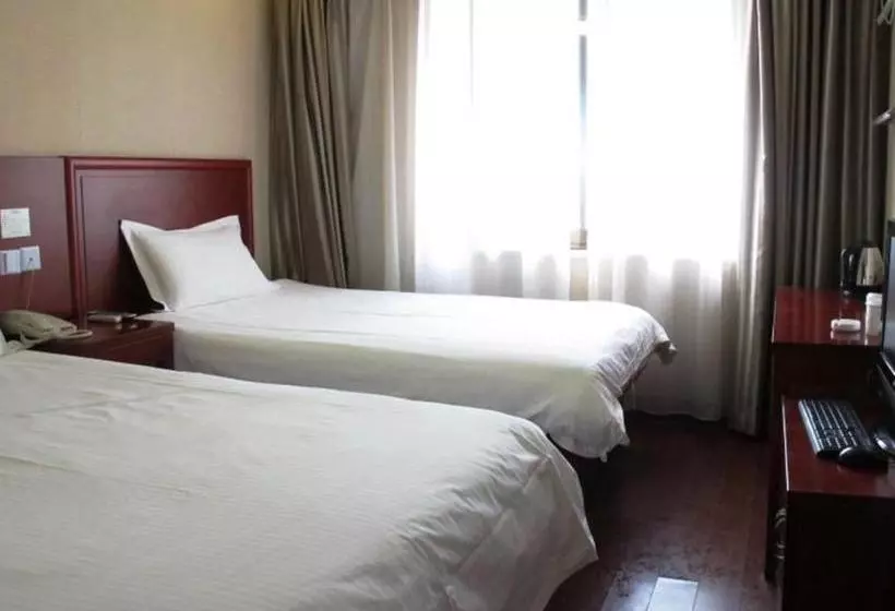 Hotelli Greentree Inn Shanghai Daning International Yanchang Road Metro Station Business
