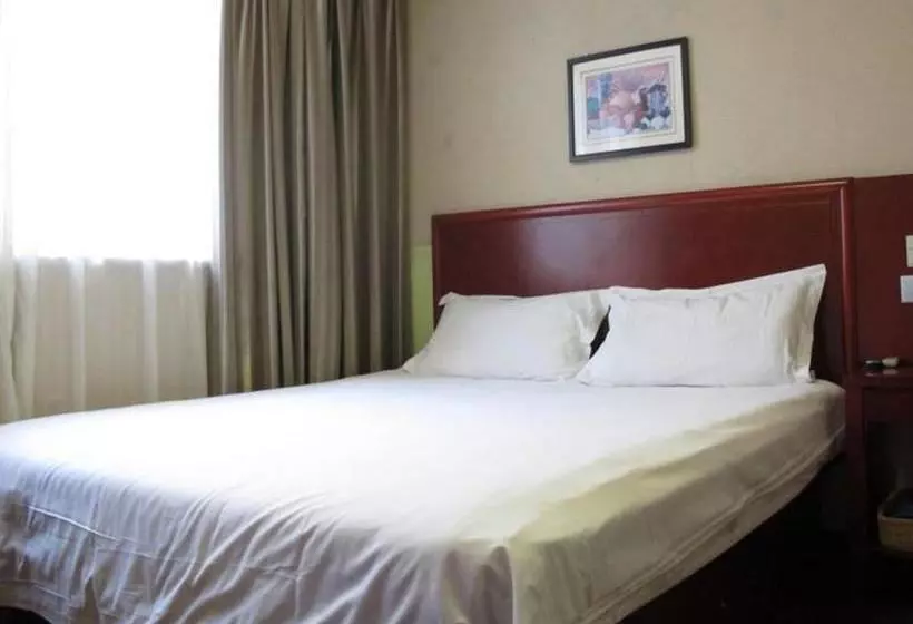 Hotelli Greentree Inn Shanghai Daning International Yanchang Road Metro Station Business