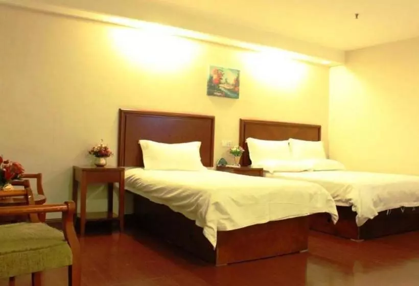 Hotelli Greentree Inn Shanghai Daning International Yanchang Road Metro Station Business