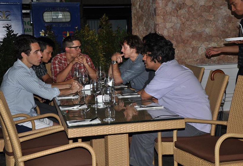 בית מלון כפרי Kuta Angel