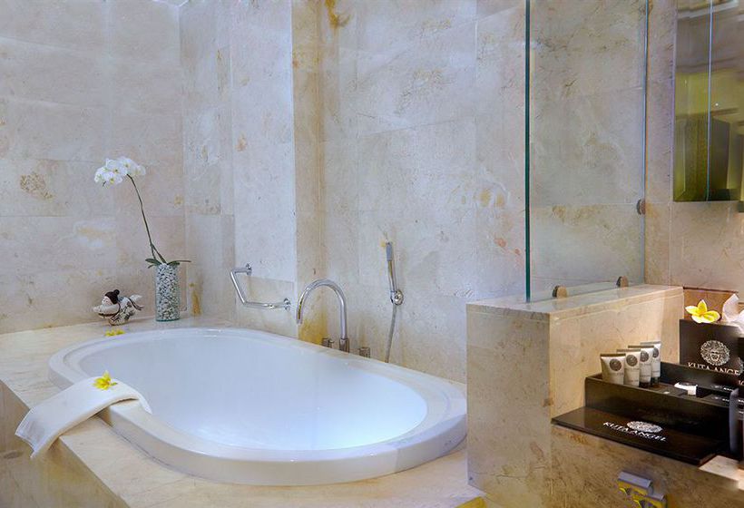 בית מלון כפרי Kuta Angel