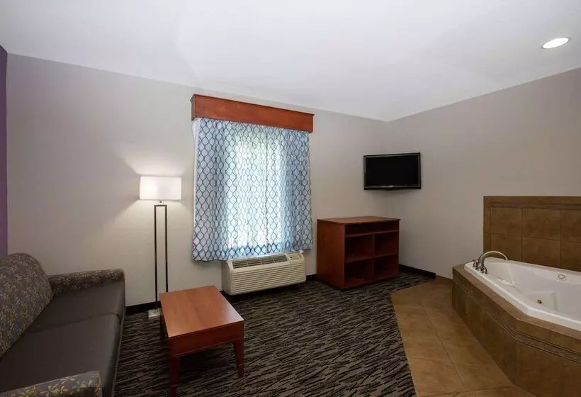 酒店 La Quinta By Wyndham Tupelo