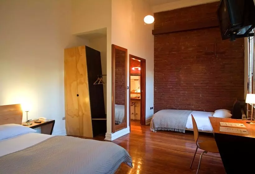 هتل Latitud 33 Sur