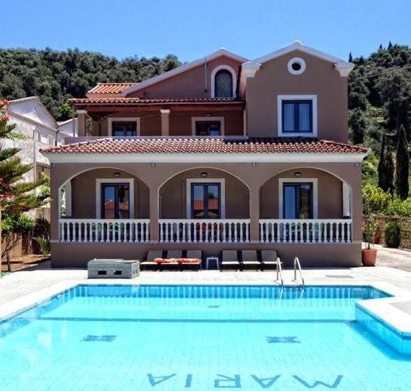 Maria S Beach Apartments