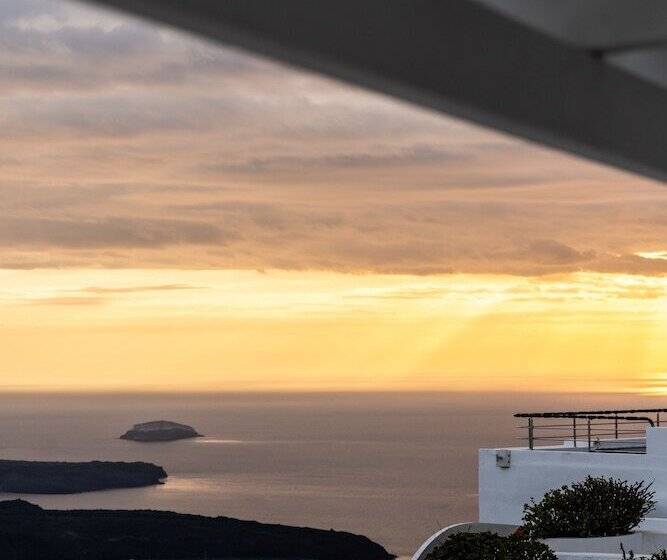 בית מלון כפרי Nefeli Homes   Adults Only