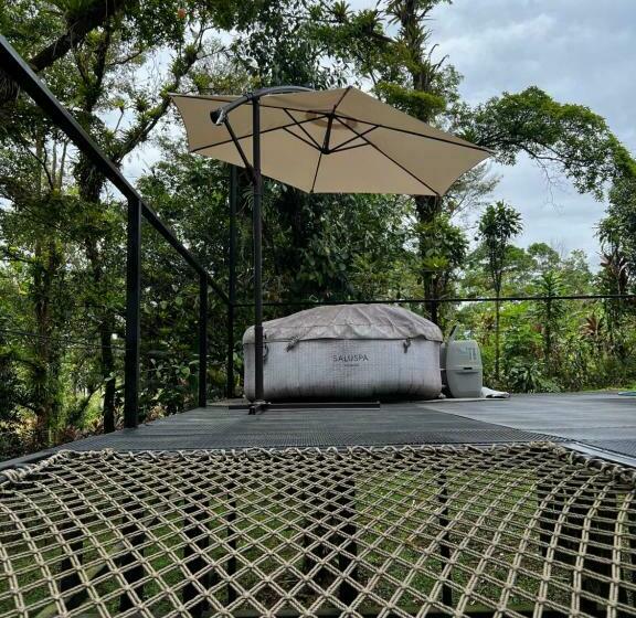 ベッドアンドブレックファースト Roble Coral Glamping