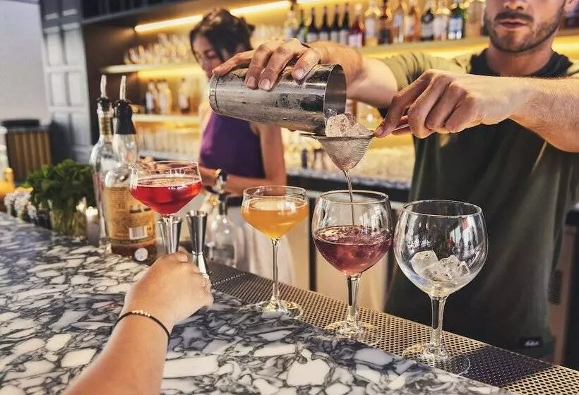 هتل The Social Hub Madrid 4 Star