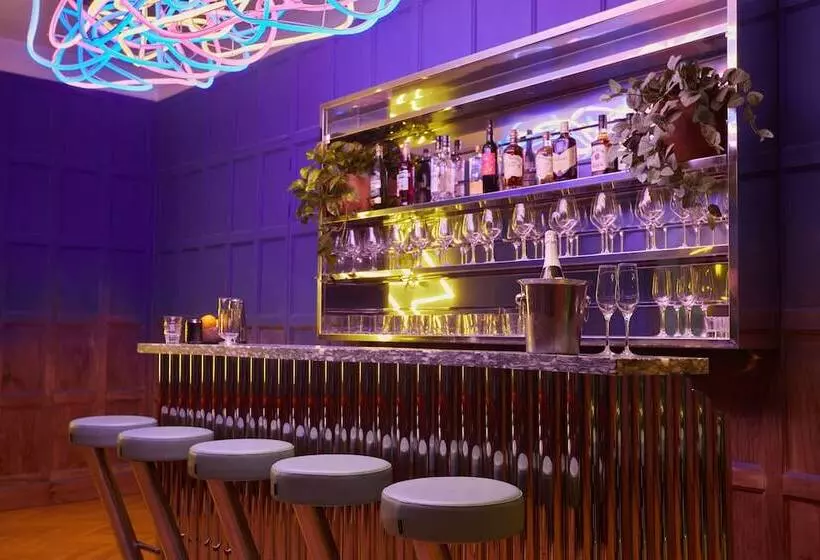 هتل The Social Hub Madrid 4 Star