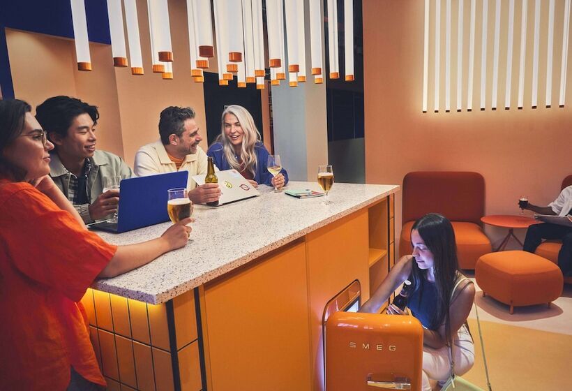 هتل The Social Hub Madrid 4 Star