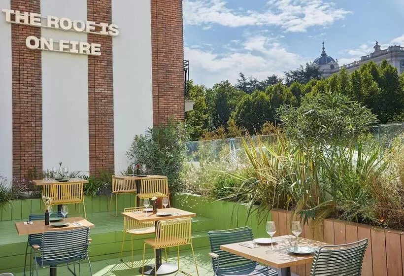 هتل The Social Hub Madrid 4* Star