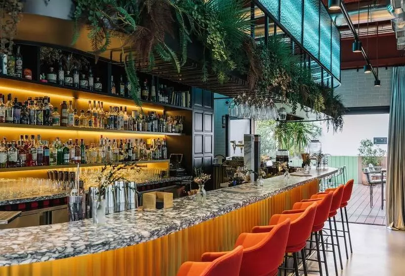 هتل The Social Hub Madrid 4* Star