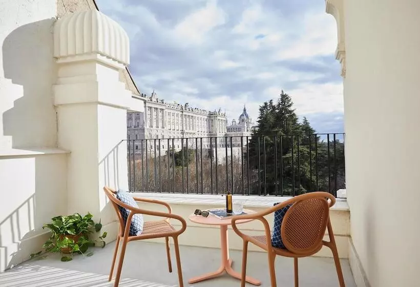 هتل The Social Hub Madrid 4* Star