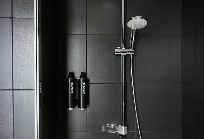 هتل The Social Hub Madrid 4* Star