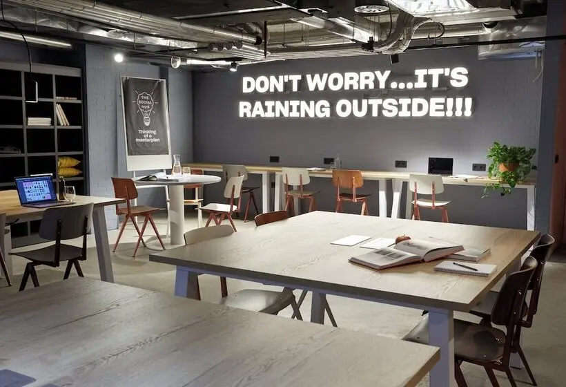 هتل The Social Hub Madrid 4* Star