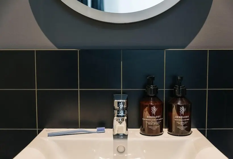 هتل The Social Hub Madrid 4* Star