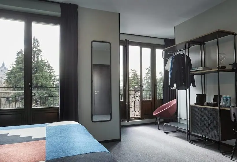 هتل The Social Hub Madrid 4* Star