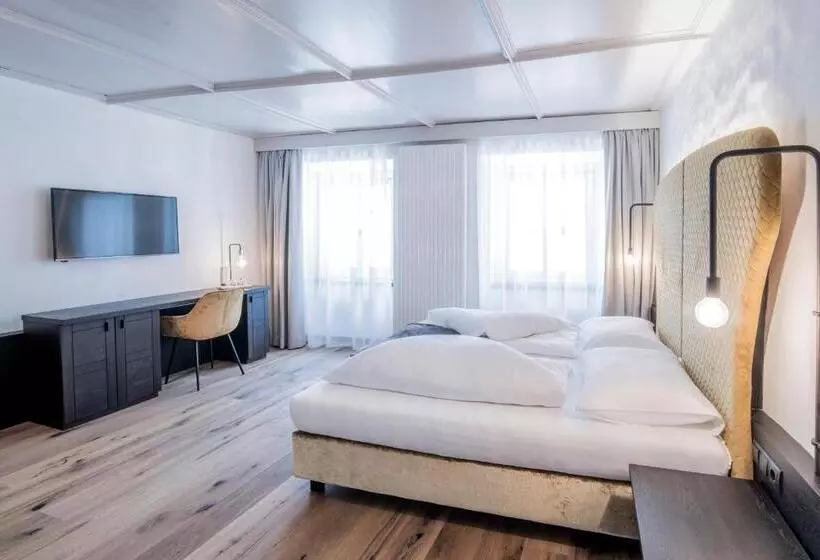 Hotelli Zur Traube