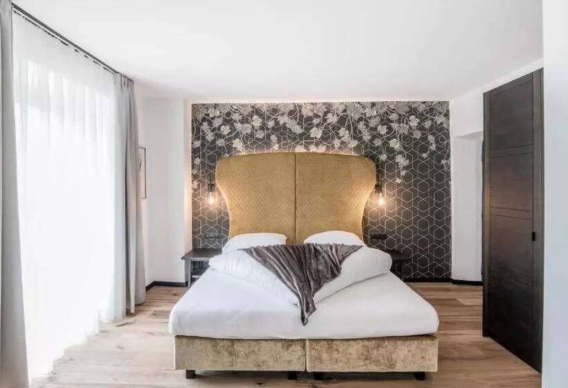 Hotelli Zur Traube