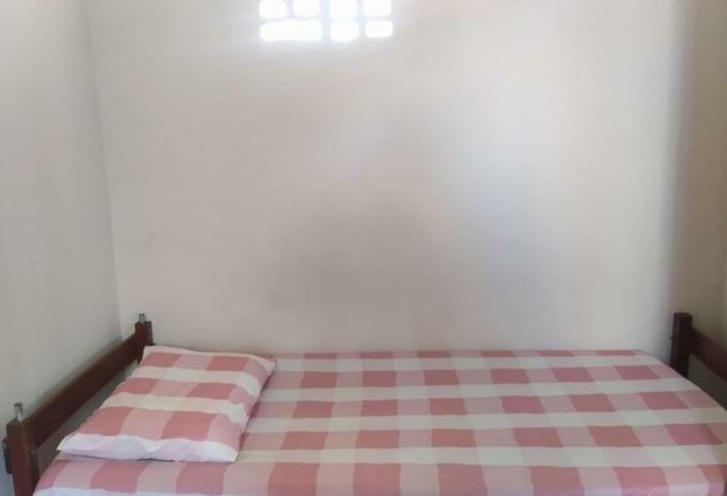 پانسیون Pousada Cisne Branco