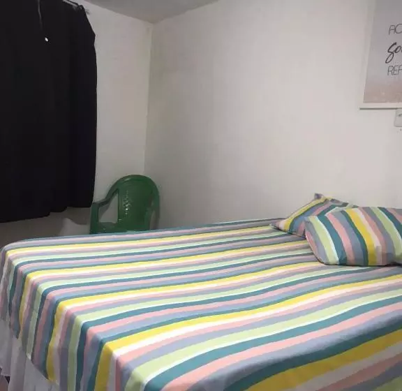 ペンション Pousada Cisne Branco