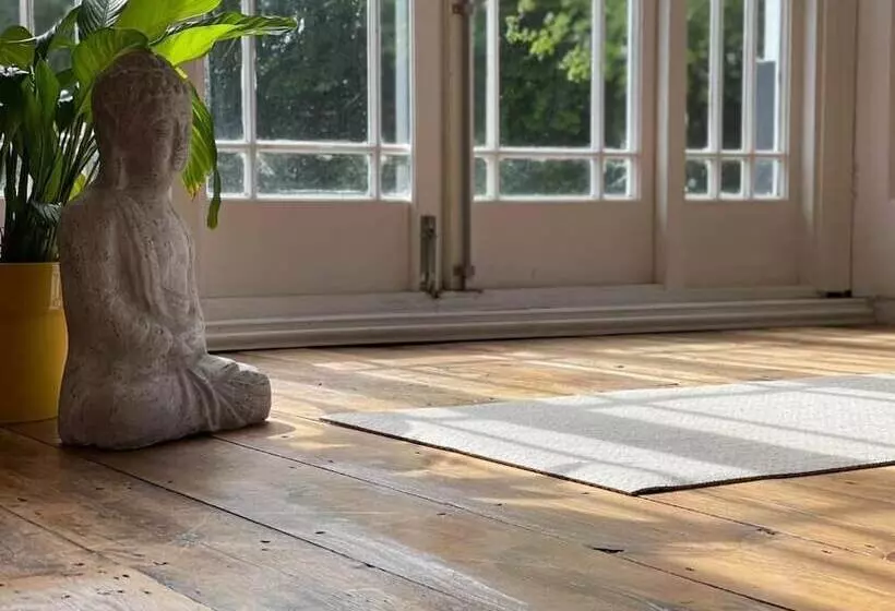 Majatalo The Retreat New Forest, Hinton