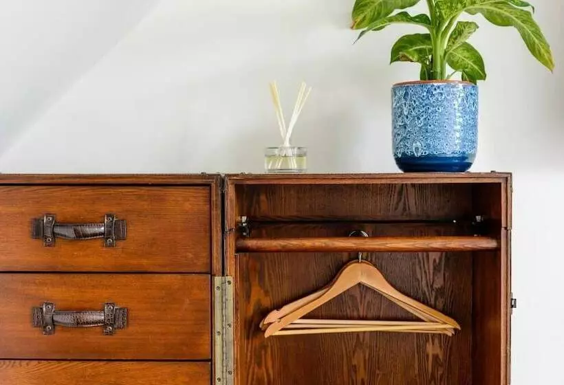 Majatalo The Retreat New Forest, Hinton