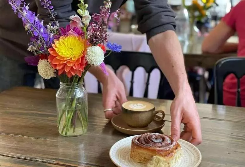 Majatalo The Retreat New Forest, Hinton