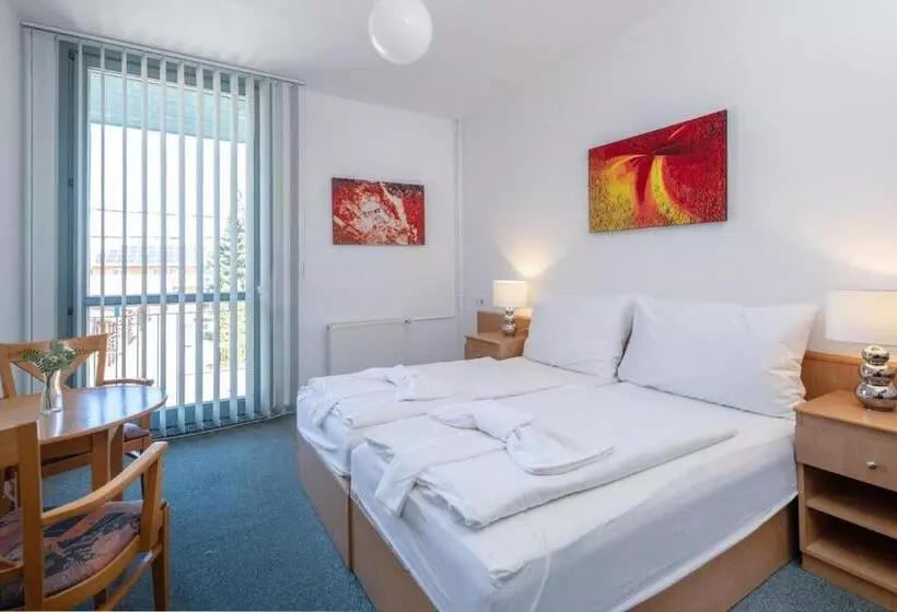 Majatalo Zsóry Liget Vendégház