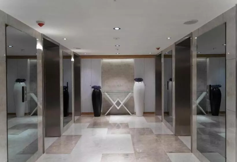 Sea View Aparthotel In Batumi