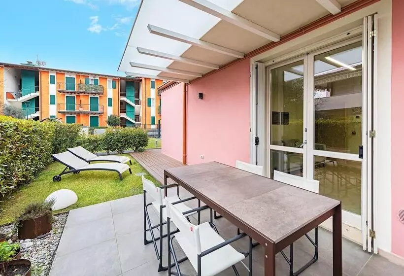 Appartamento In Villa Beatrice Pt7 By Wonderful Italy