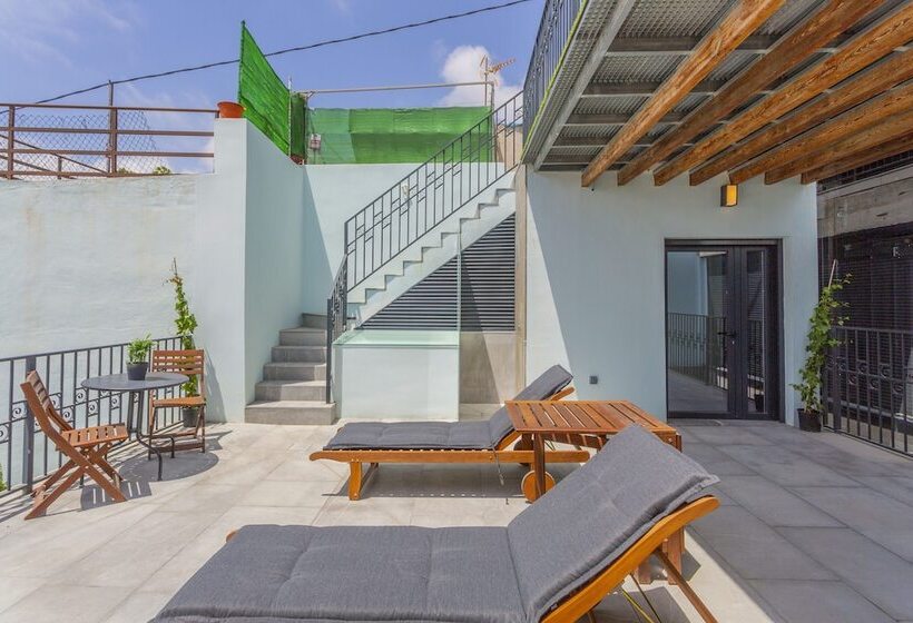 Apartaestudios Evolution Luxury