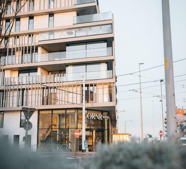 هتل The Cornr