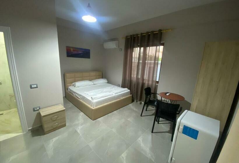 پانسیون Serene Stay