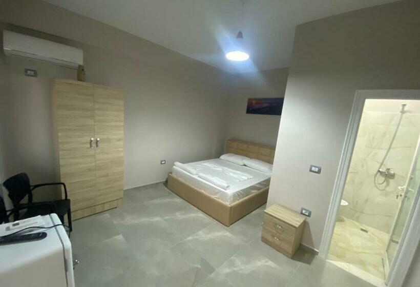 پانسیون Serene Stay