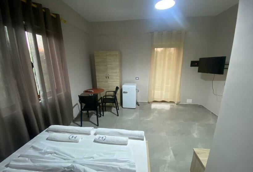 پانسیون Serene Stay