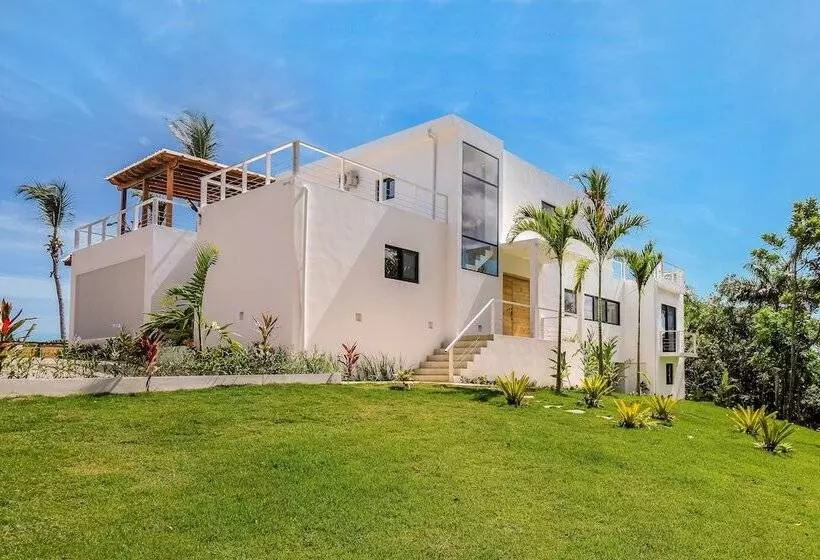 Magnificent New Modern Villa With Sea View 5 Bedrooms