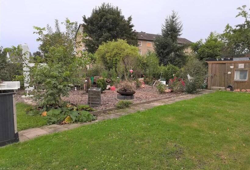 ペンション Biene S Bärenstube