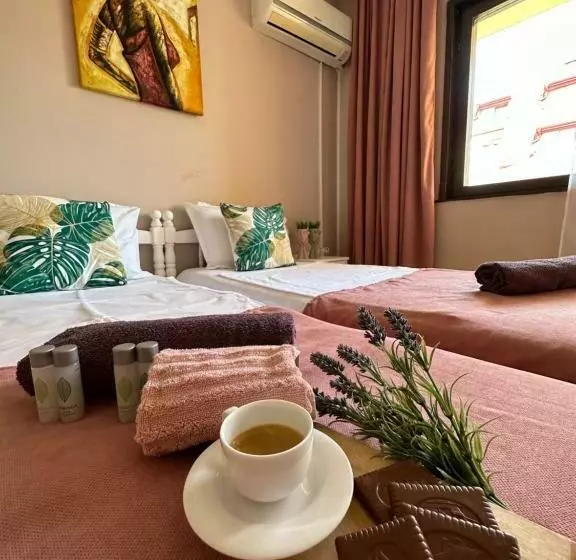ペンション Guest House “poli”