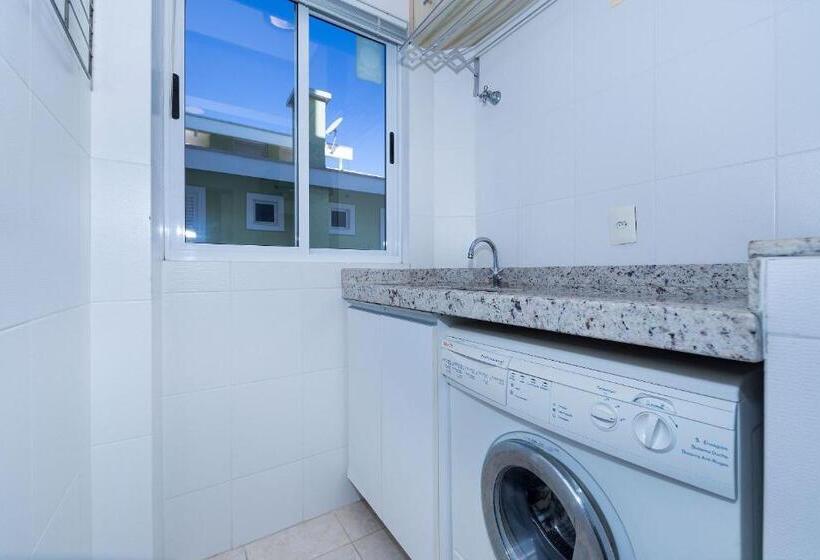 Porto Canoas 203 Aconchegante Apartamento Em Bombas Acomoda 4 Pessoas à Poucos Metros Da Praia