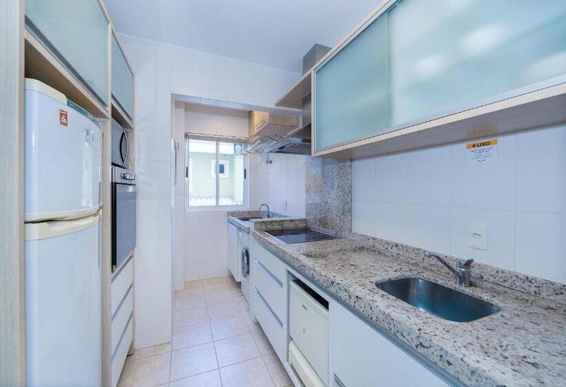 Porto Canoas 203 Aconchegante Apartamento Em Bombas Acomoda 4 Pessoas à Poucos Metros Da Praia