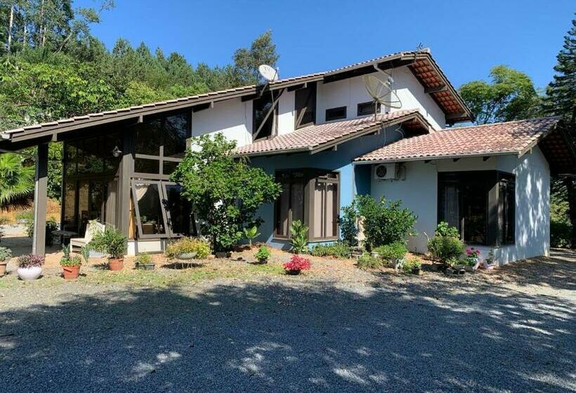 ユースホステル Morada Da Vó Gati