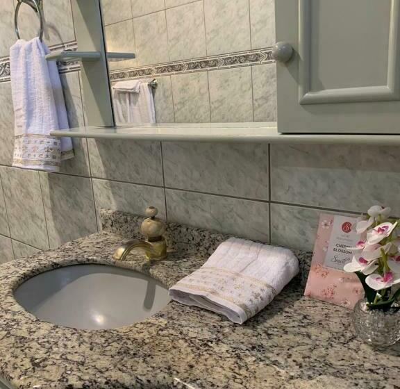 ユースホステル Morada Da Vó Gati