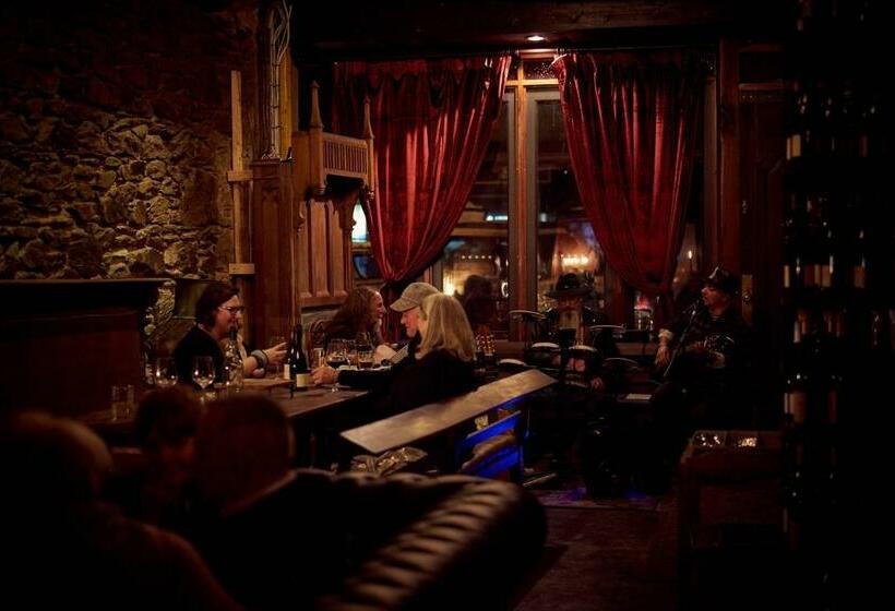 호스텔 Odessa At Leavers