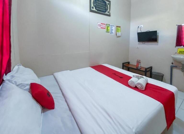 Otel Reddoorz Syariah Near Rs Awal Bros Batam