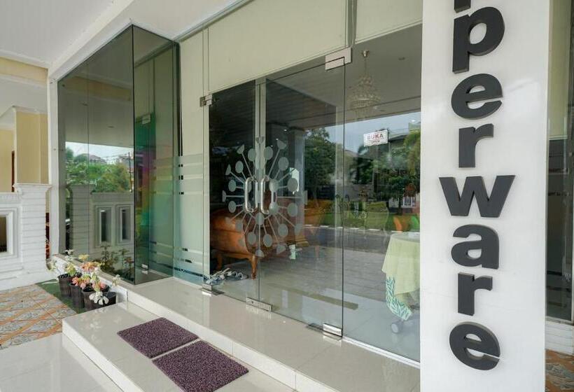 Otel Reddoorz Syariah Near Rs Awal Bros Batam