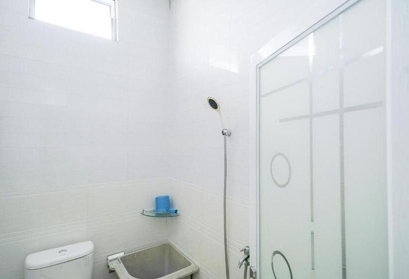 Otel Reddoorz Syariah Near Rs Awal Bros Batam