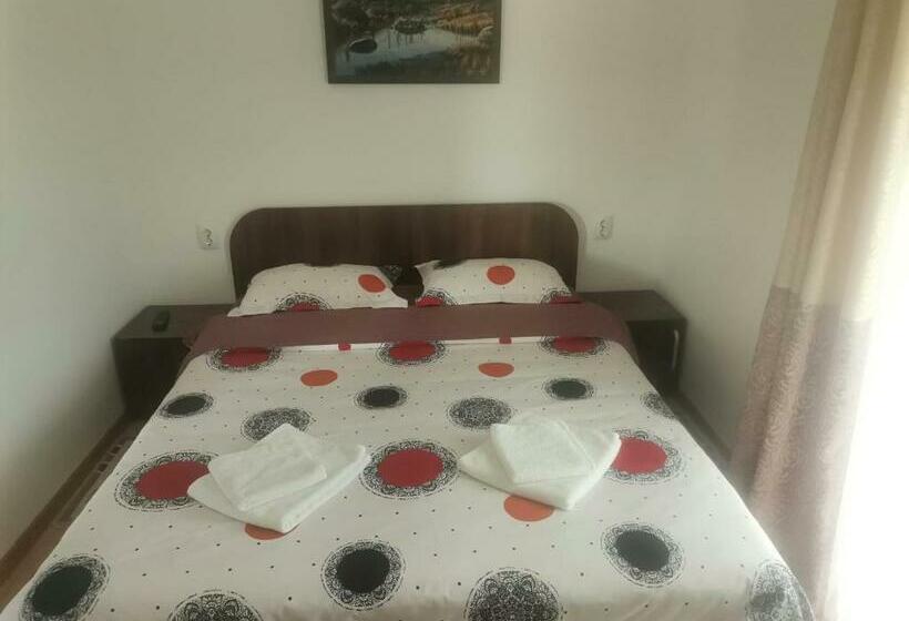 פנסיון Casa Viviana