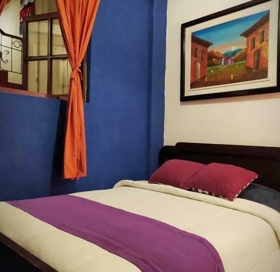 פנסיון Hostal La Casa Toleña Quito Ecuador